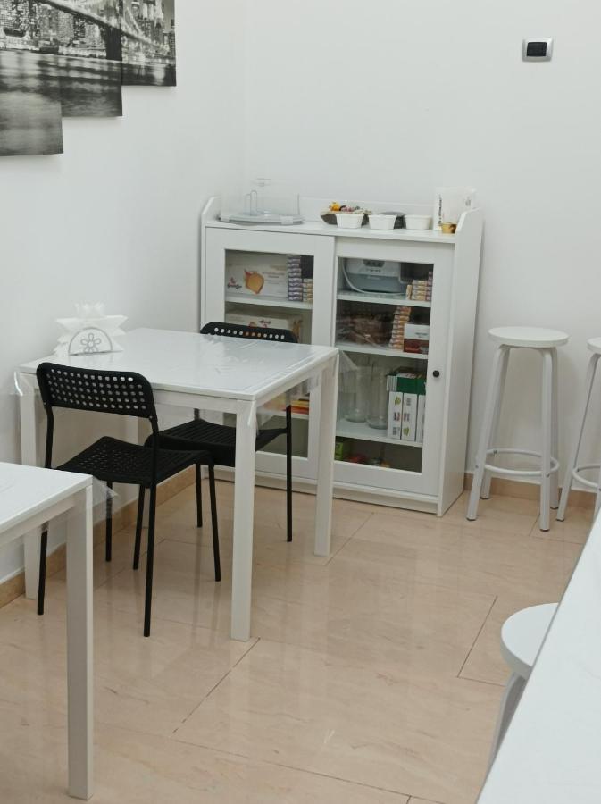 B&B Nancy Napoli Eksteriør billede